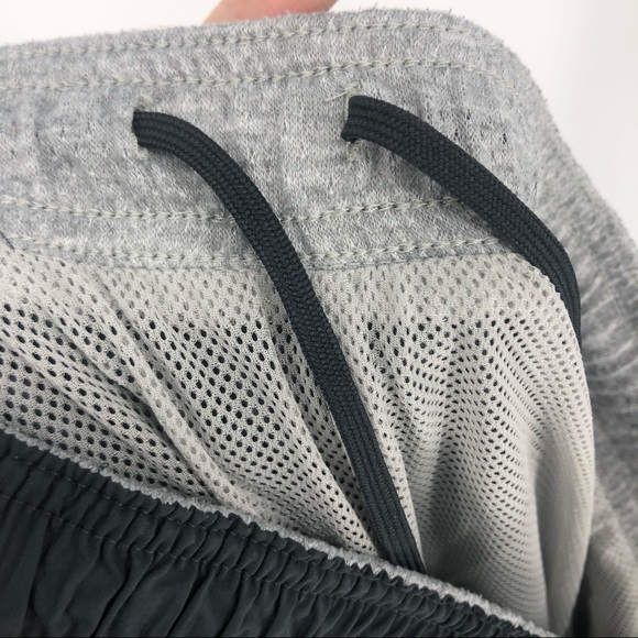 SOLD! Adidas Small Navy & Aqua Windbreaker Sweat Pants - Picture 9 of 9